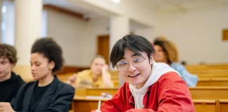 sopocka.edu.pl - 198-jak-zaplanowac-sciezke-kariery-jeszcze-na-studiach.webp